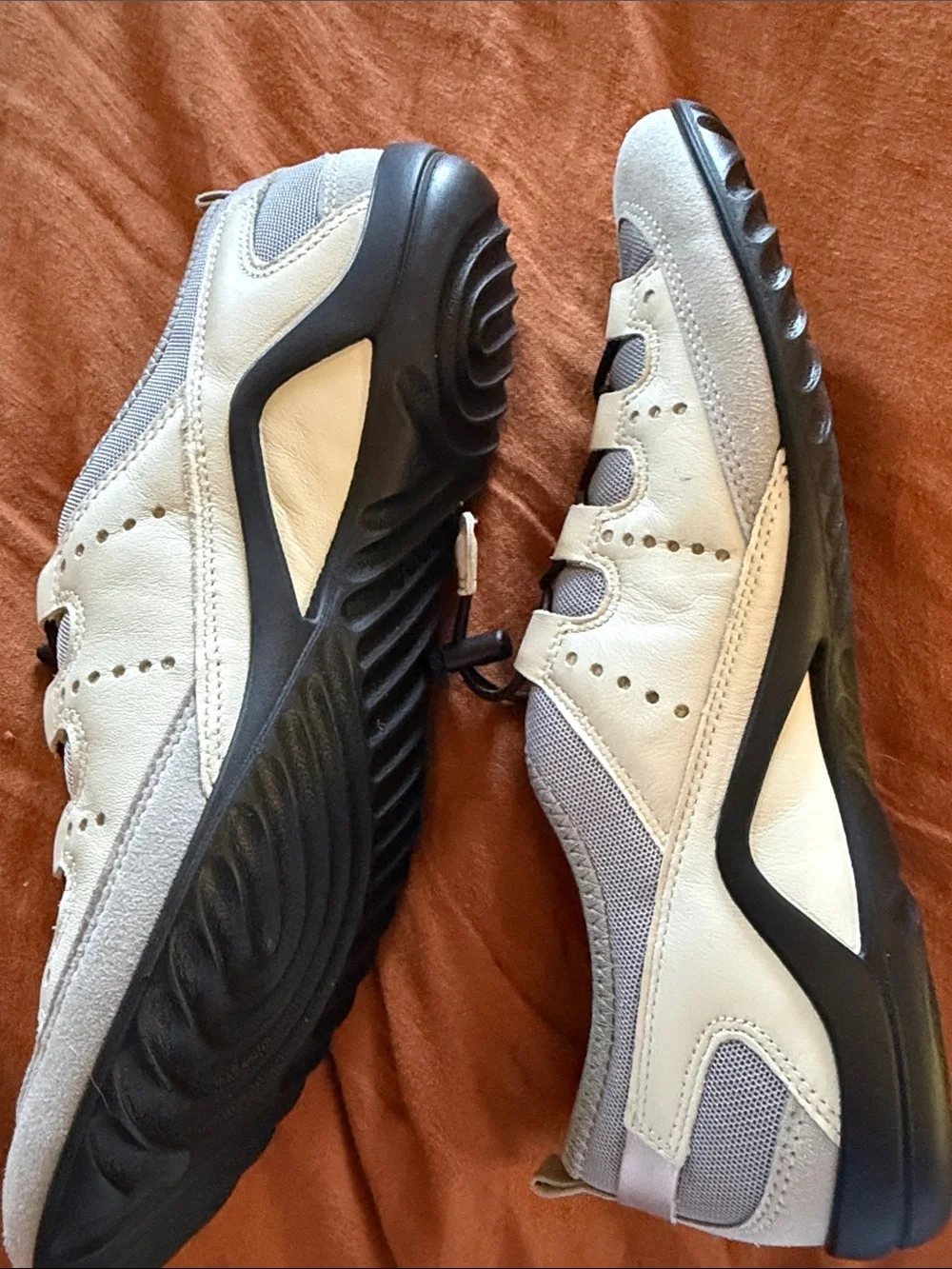Ecco Vibration II Toggle sneakers